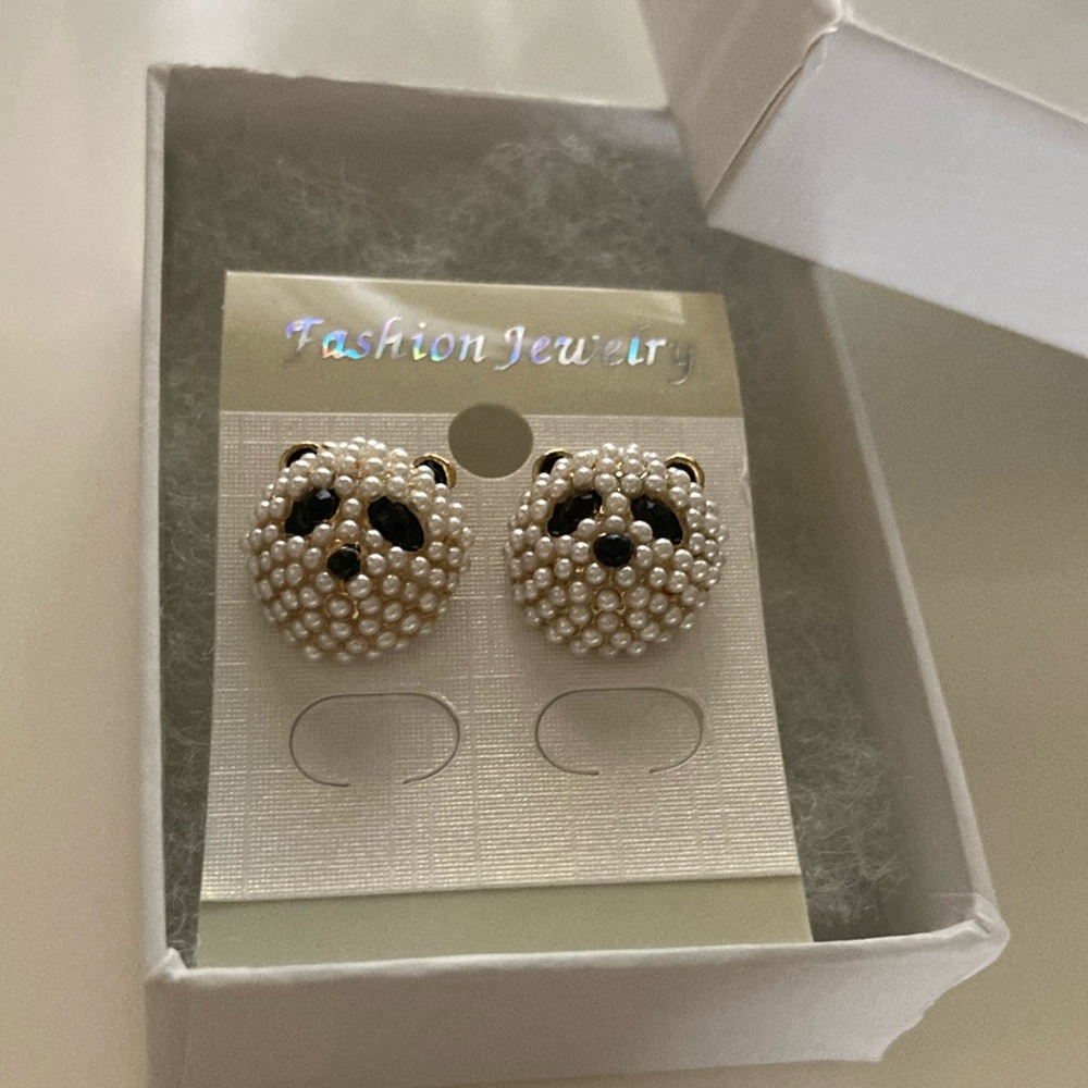 Panda Pearl Earrings